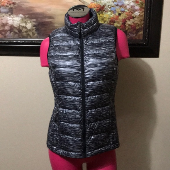 32 Degrees Jackets & Blazers - Weatherproof 32 Degrees Heat Down Vest Size Small